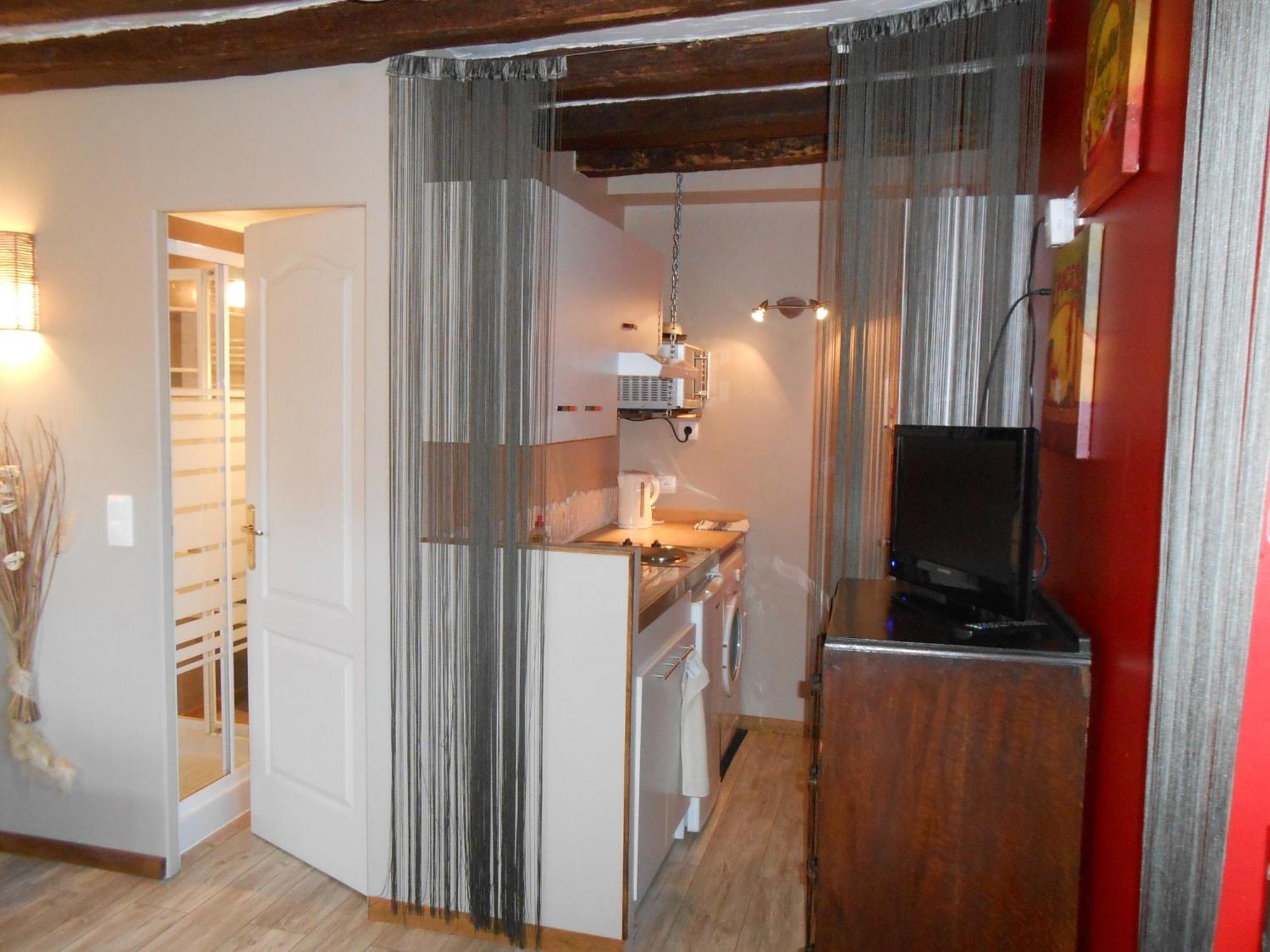 Chambres D'Hotes La Vallee Des Vignes Monthou-sur-Cher Rum bild