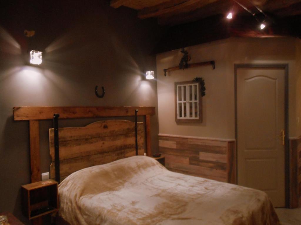 Chambres D'Hotes La Vallee Des Vignes Monthou-sur-Cher Rum bild